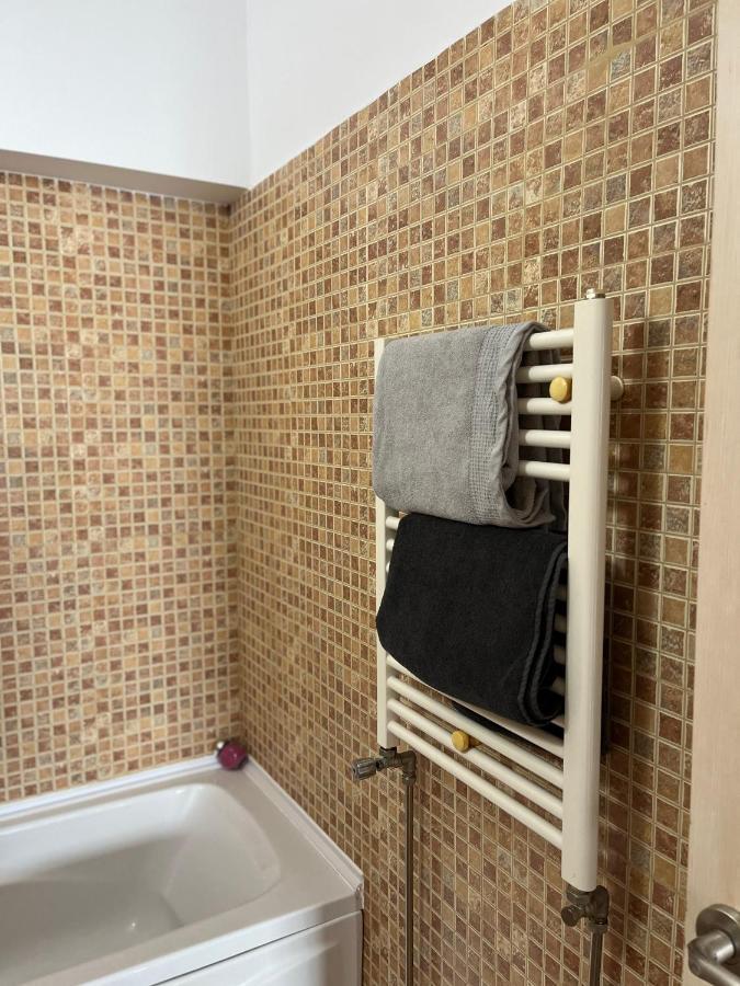 Апартаменты Anissia Apartament Синая Экстерьер фото